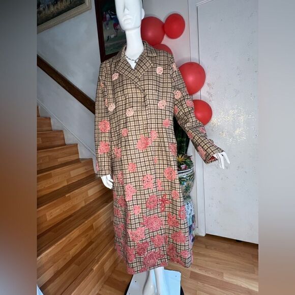 La Fuori Autumn Rose Trench Coat - Picture 5 of 7